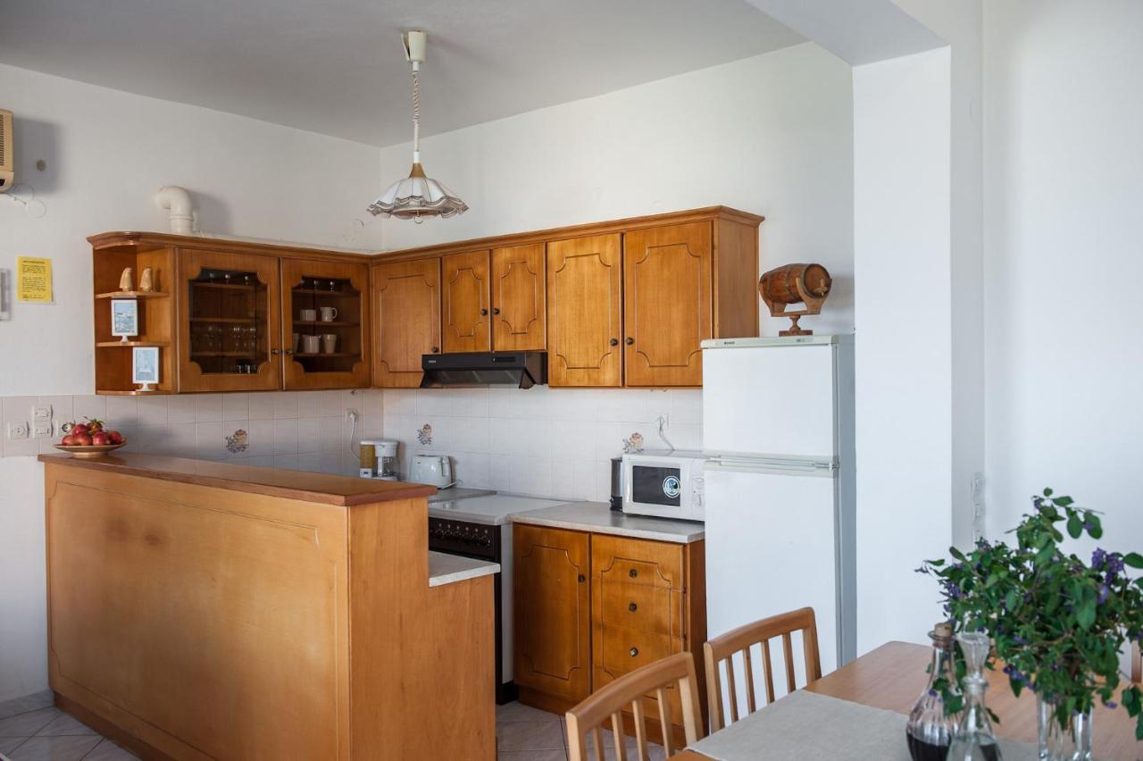 Rouladina Apartments Stalós 외부 사진