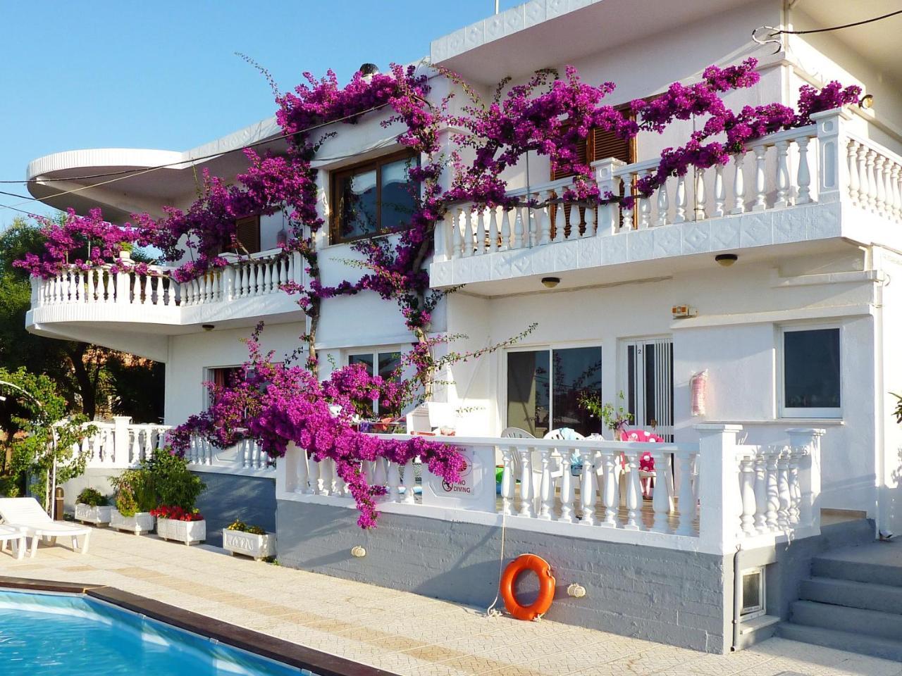 Rouladina Apartments Stalós 외부 사진